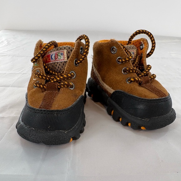 Other - McKids Vintage Hiking Boots Toddler Size 2M